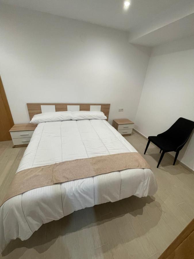 Pension Portugal Alicante Buitenkant foto